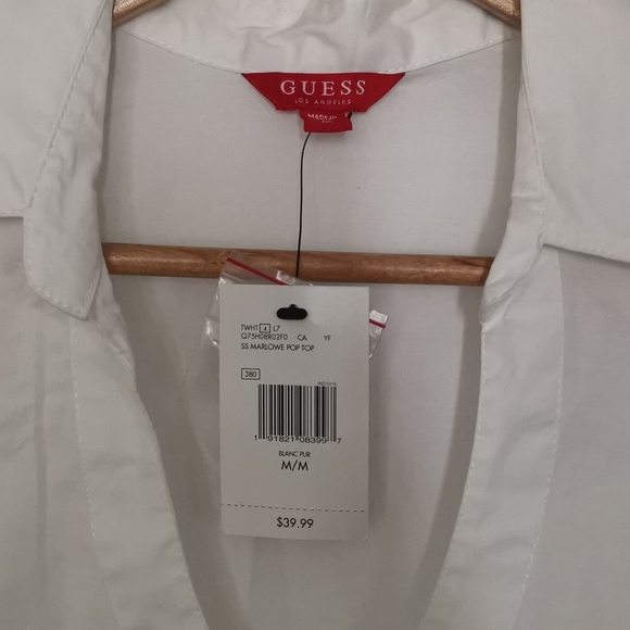 Guess white button up blouse - Picture 2 of 3